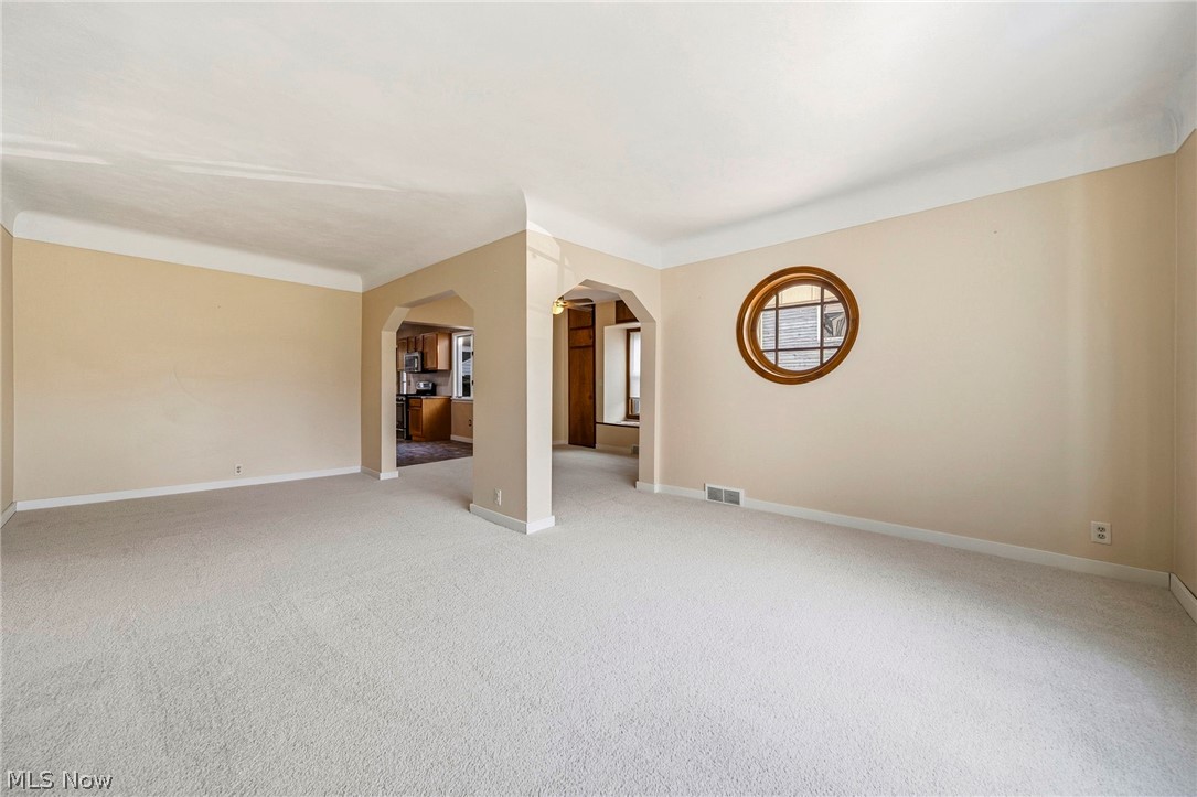 532 State Street Conneaut OH 44030