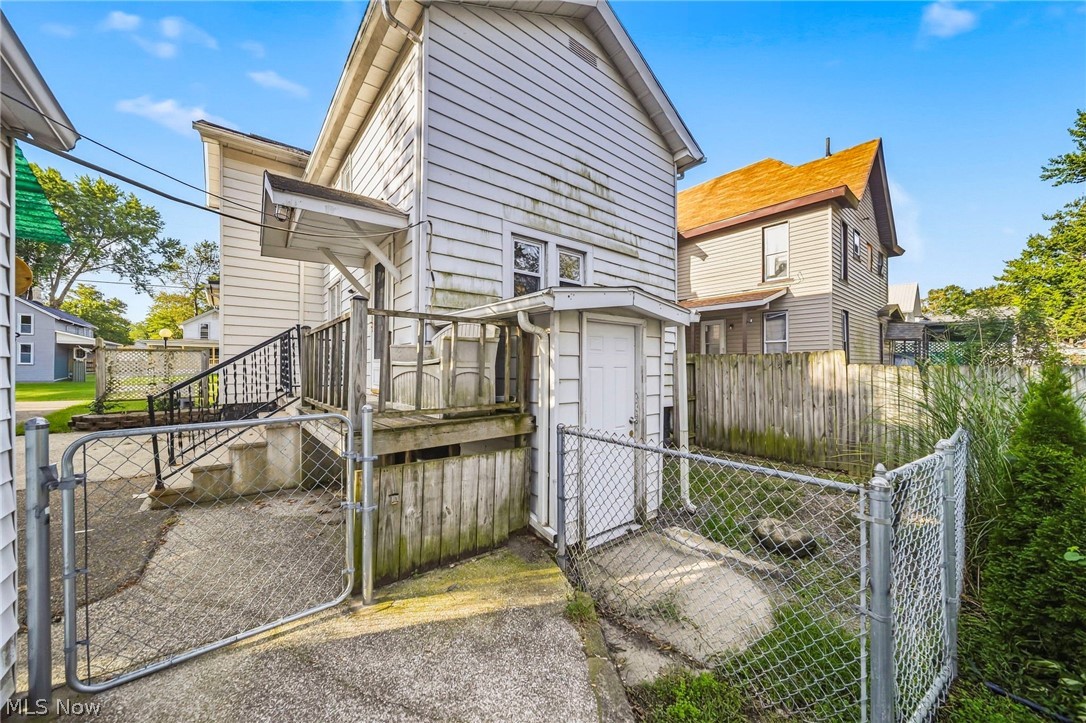 532 State Street Conneaut OH 44030