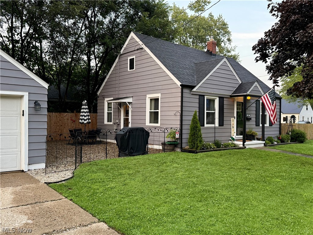 1002 Overlook Avenue Ravenna OH 44266