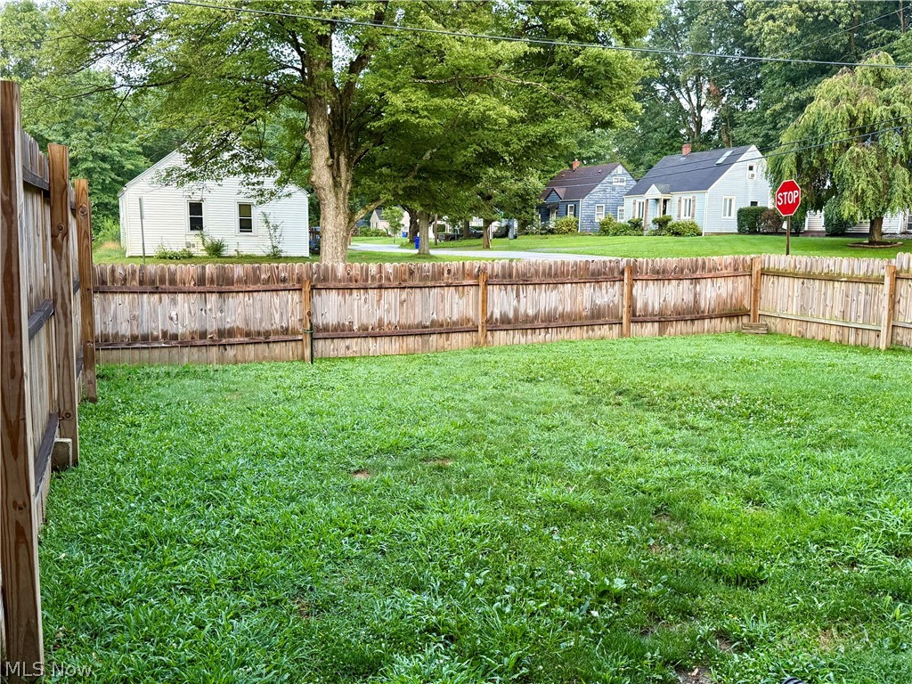 1002 Overlook Avenue Ravenna OH 44266
