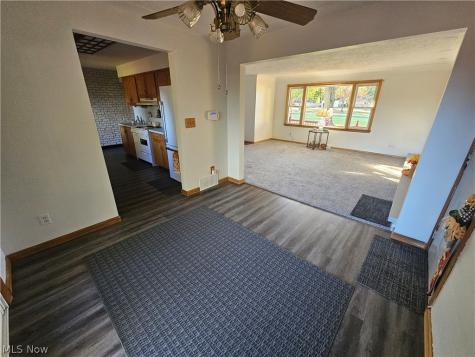 901 Columbia Drive Amherst OH 44001
