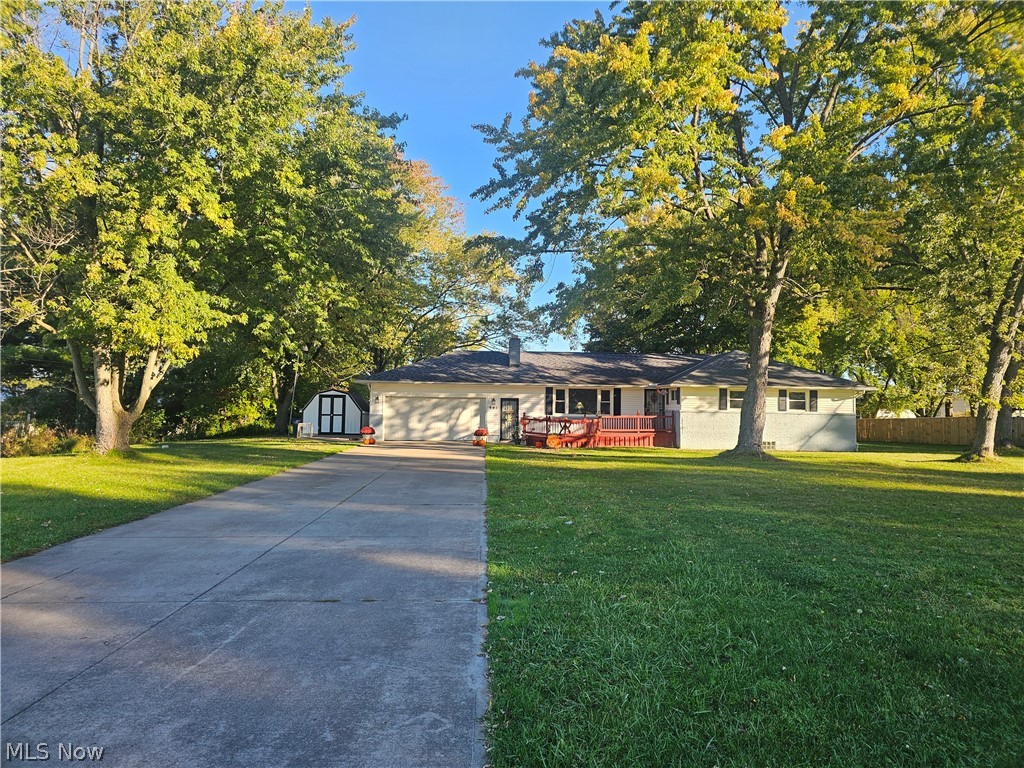 901 Columbia Drive Amherst OH 44001