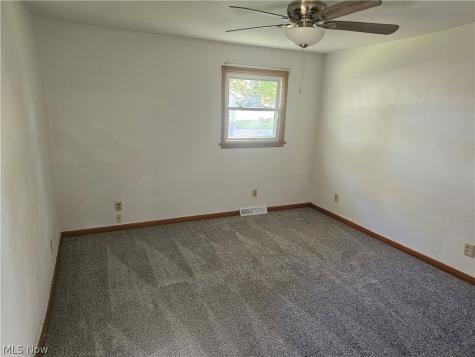 901 Columbia Drive Amherst OH 44001