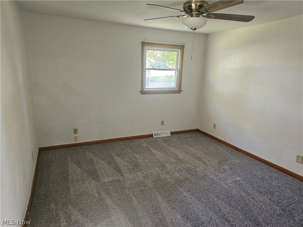 901 Columbia Drive Amherst OH 44001