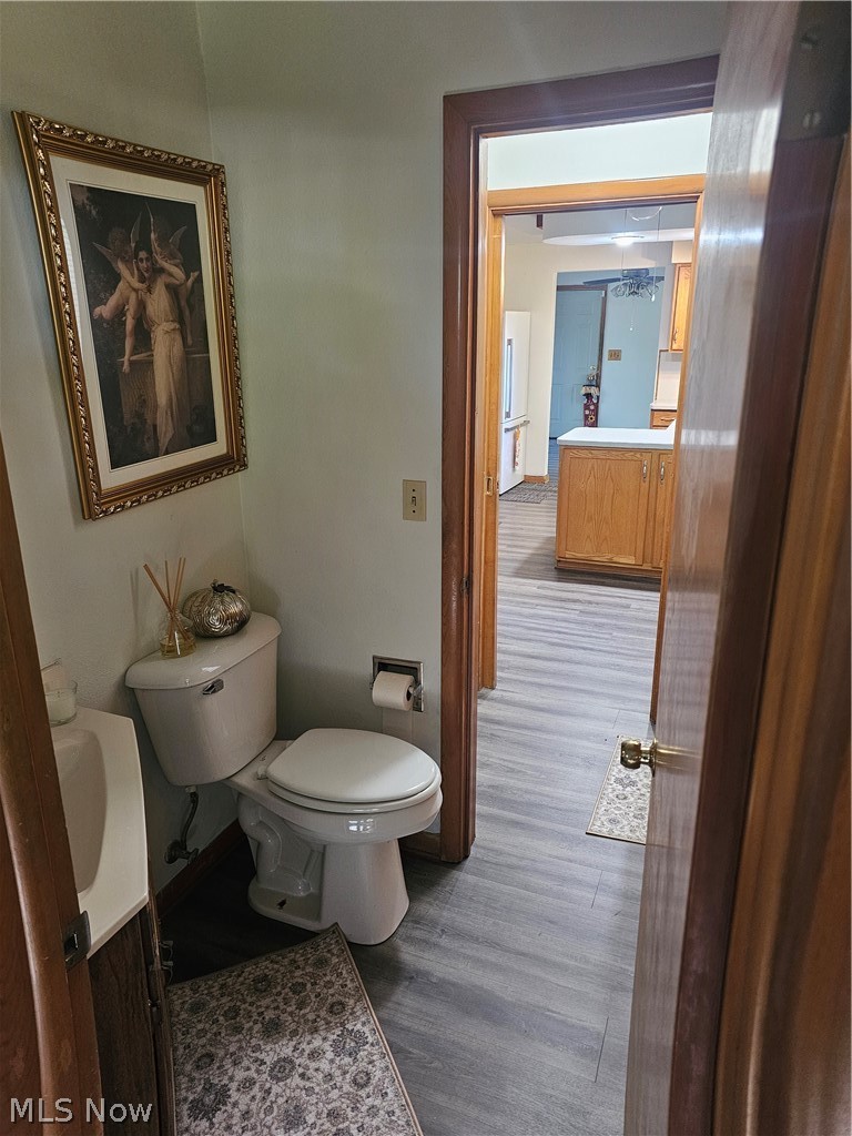 901 Columbia Drive Amherst OH 44001