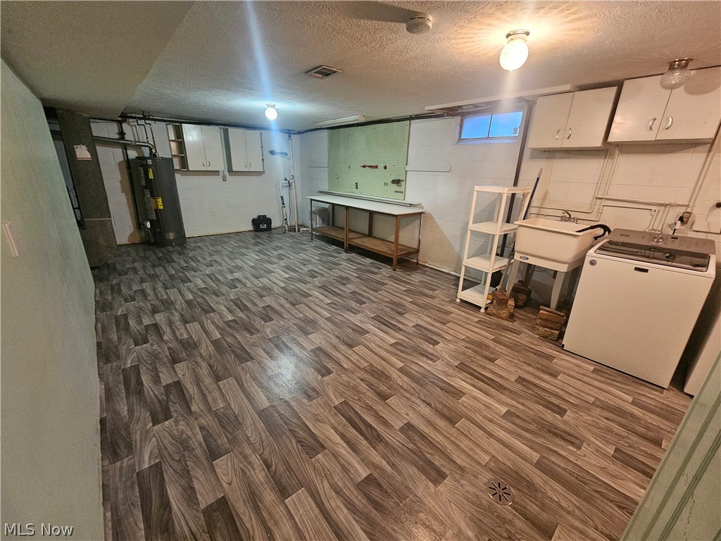 901 Columbia Drive Amherst OH 44001