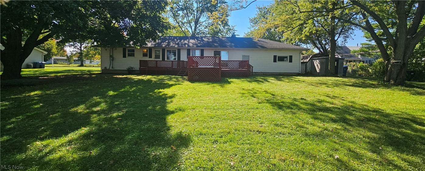 901 Columbia Drive Amherst OH 44001