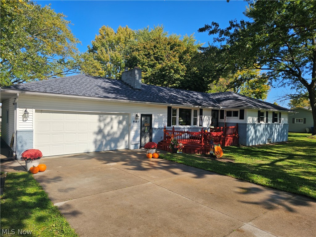 901 Columbia Drive Amherst OH 44001