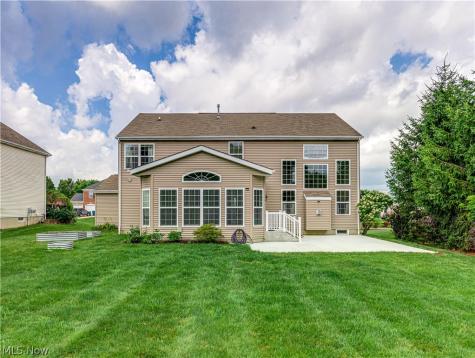 3193 Bickleigh Circle Akron OH 44312