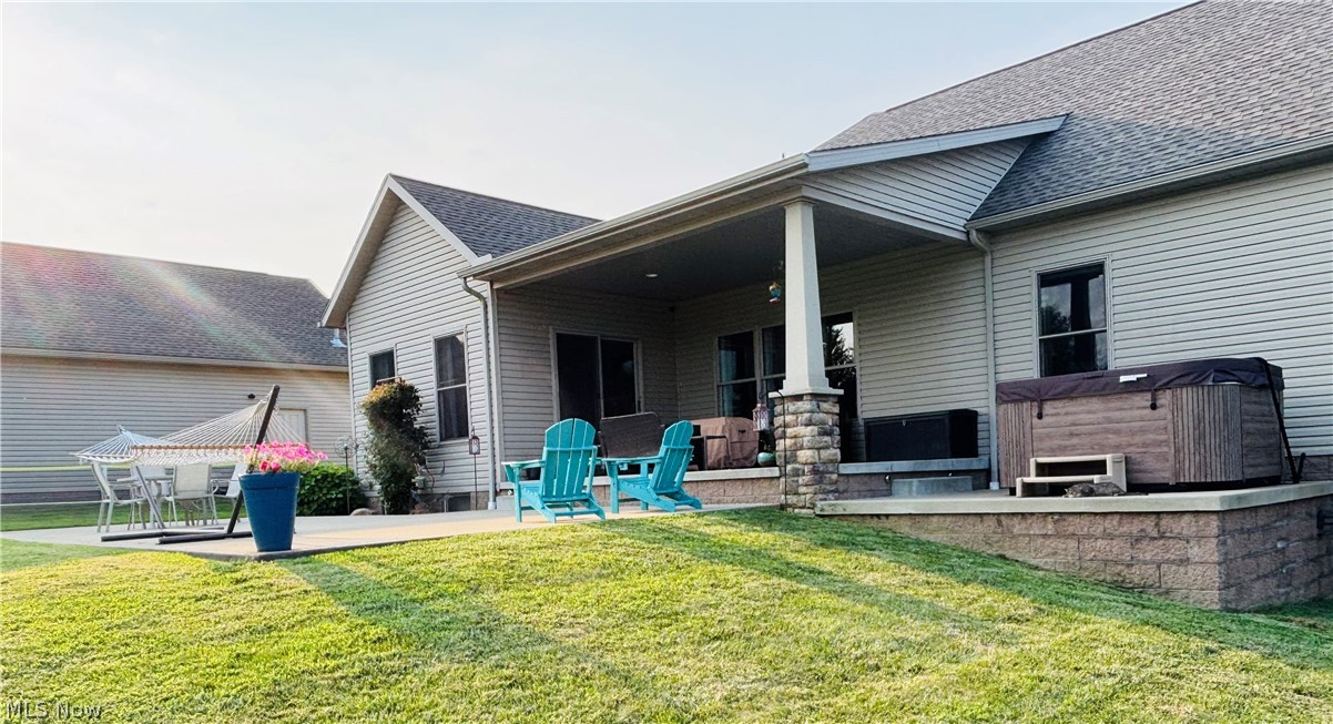 212 Cardington Lane Burbank OH 44214