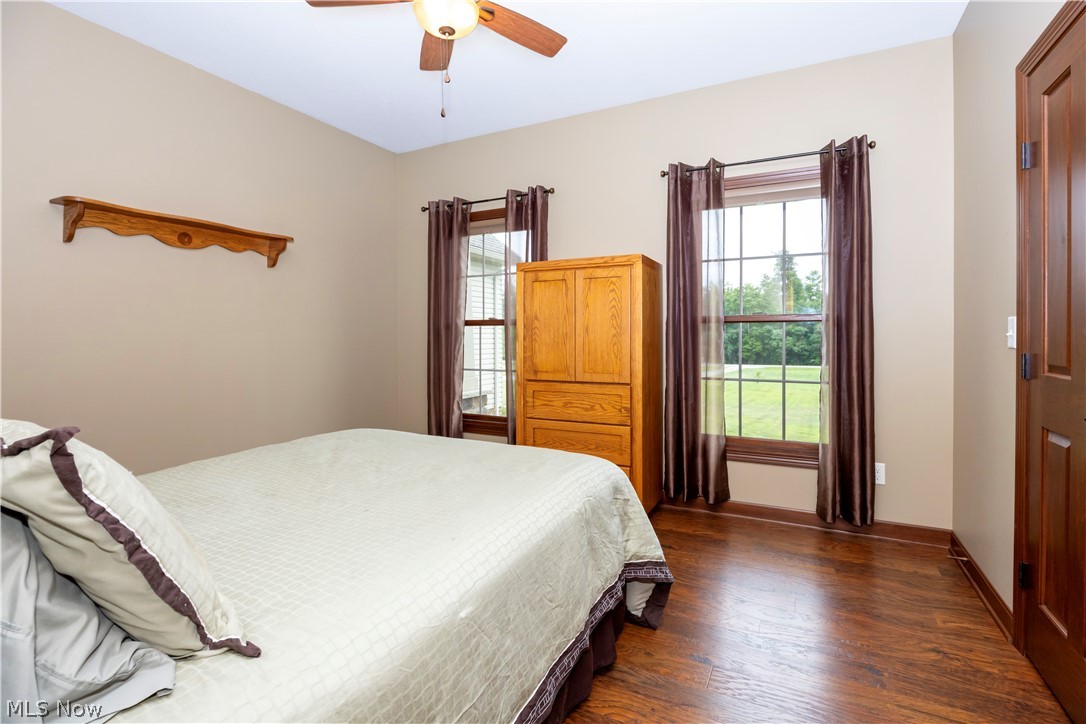 212 Cardington Lane Burbank OH 44214