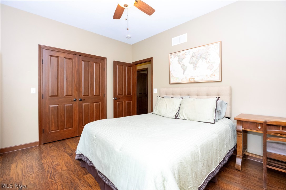 212 Cardington Lane Burbank OH 44214