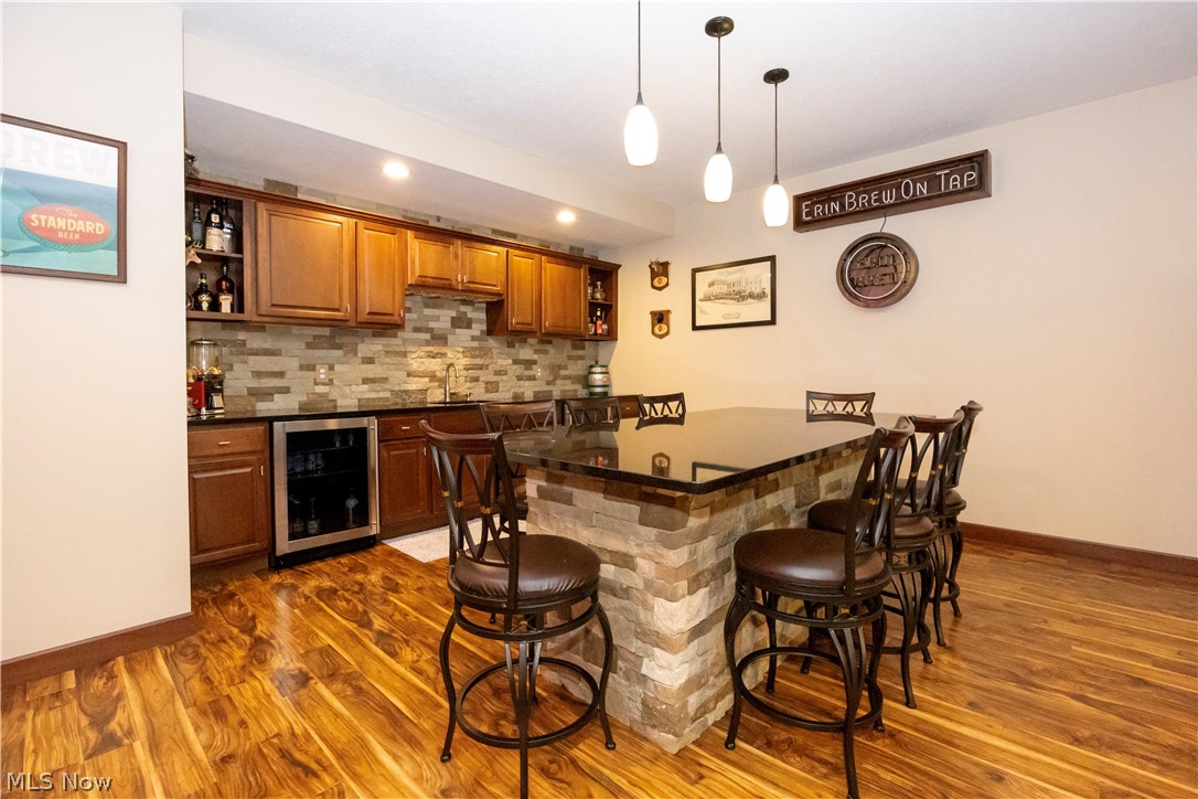 212 Cardington Lane Burbank OH 44214
