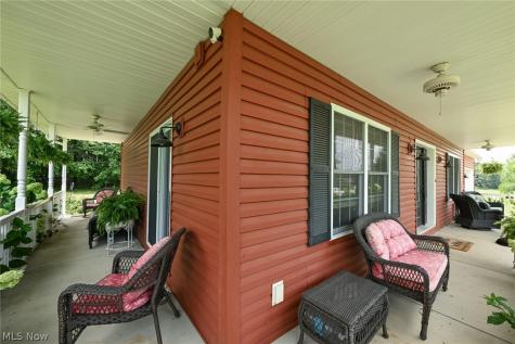 1089 Center Road Clinton OH 44216