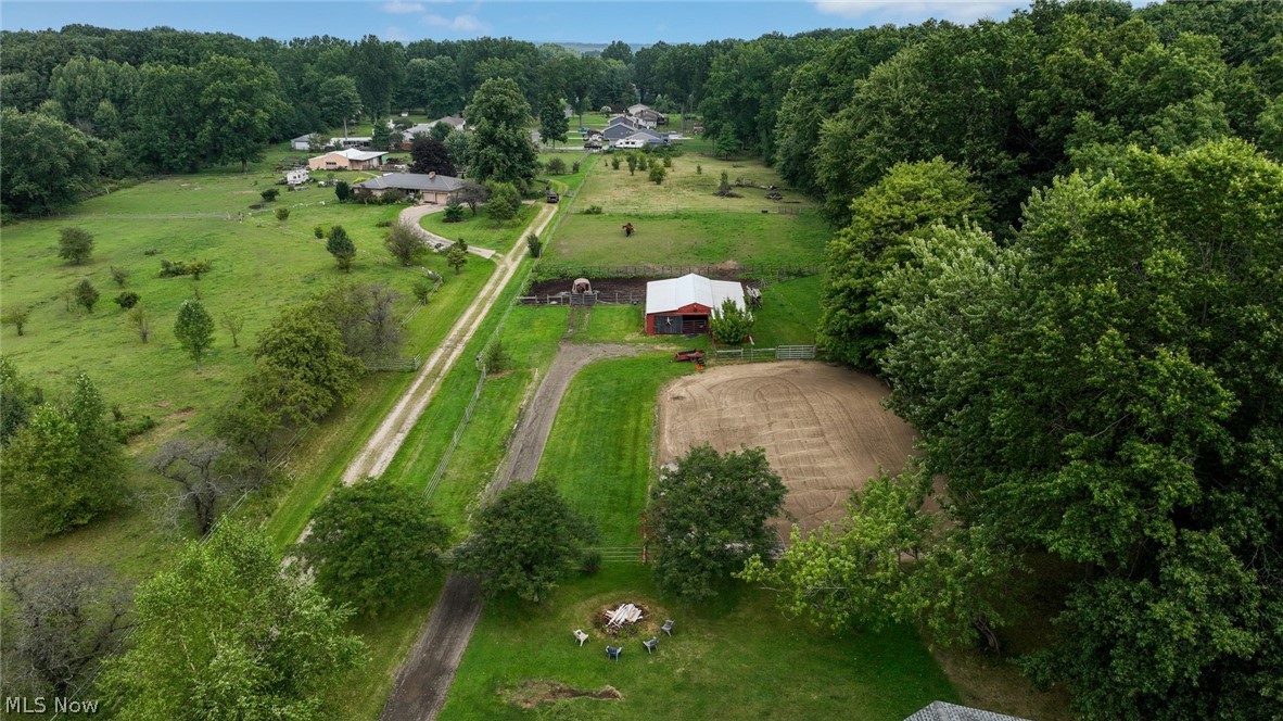 1089 Center Road Clinton OH 44216