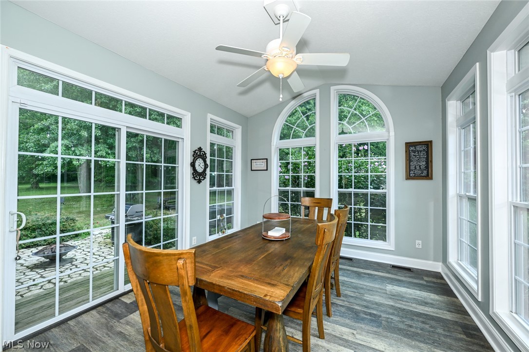 1089 Center Road Clinton OH 44216