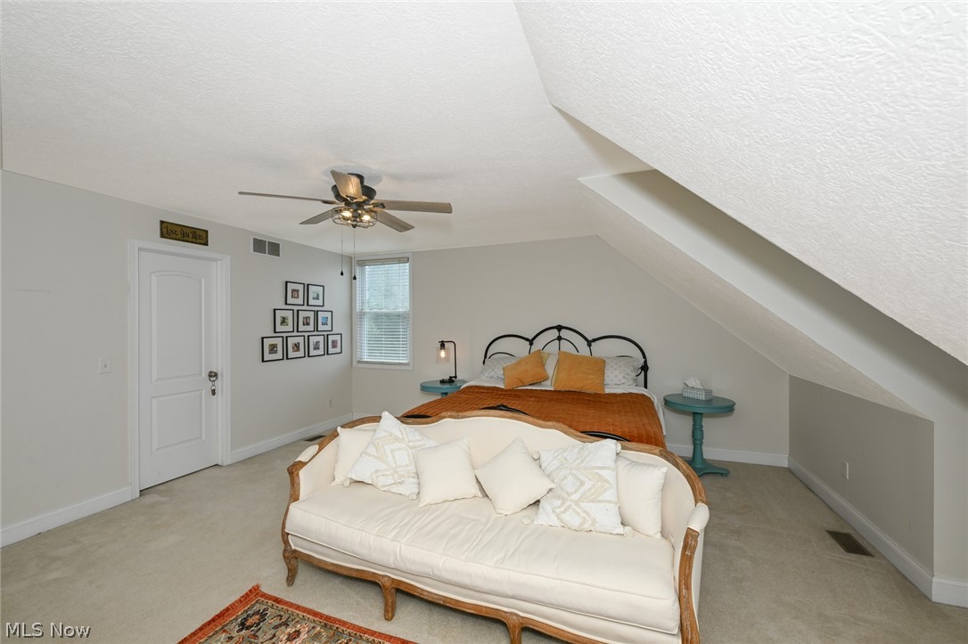 1089 Center Road Clinton OH 44216