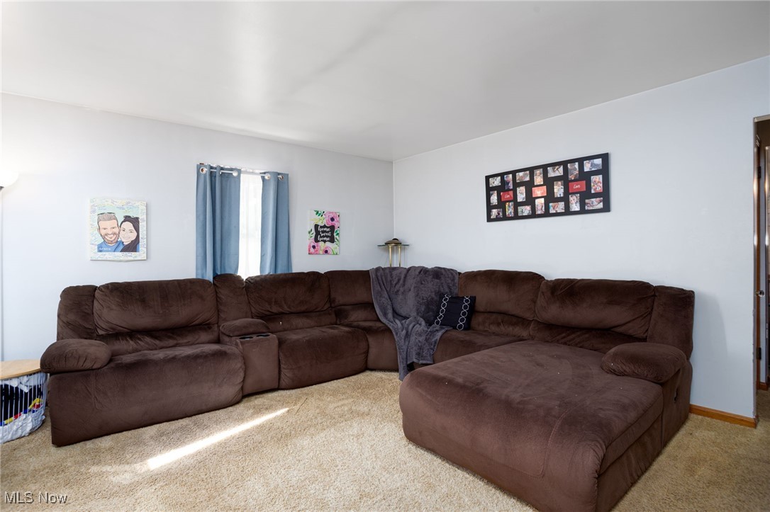 553 Fouse Avenue Akron OH 44310