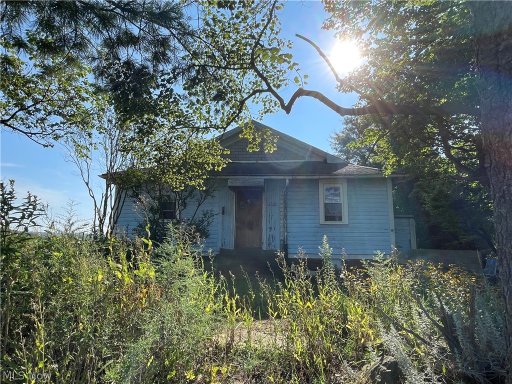 2389 N Millborne Road Orrville OH 44667