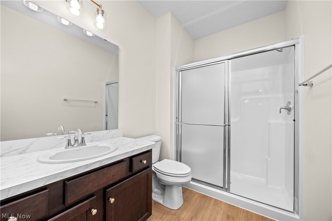 509 Eldemire Lane Elyria OH 44035