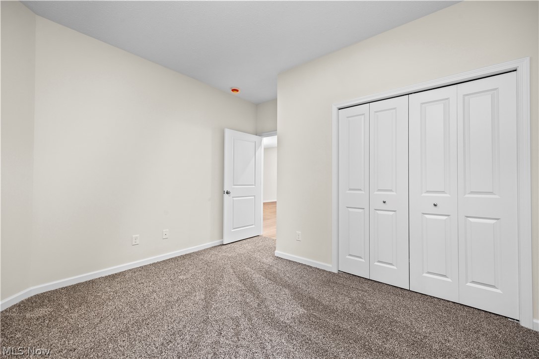 509 Eldemire Lane Elyria OH 44035