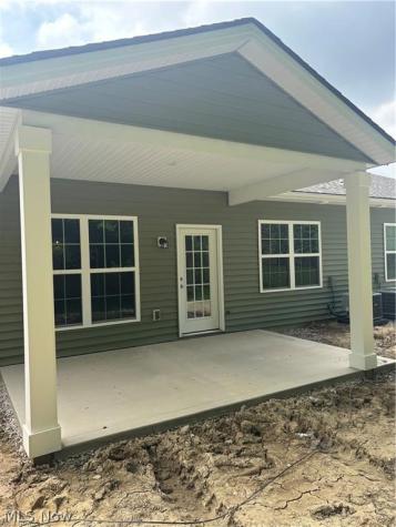 509 Eldemire Lane Elyria OH 44035