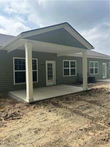 509 Eldemire Lane Elyria OH 44035