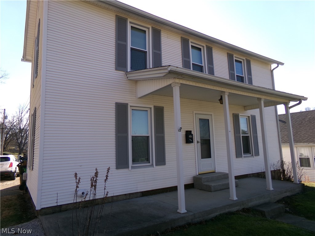 1215 Denman Avenue Coshocton OH 43812