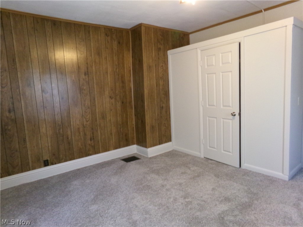 1215 Denman Avenue Coshocton OH 43812