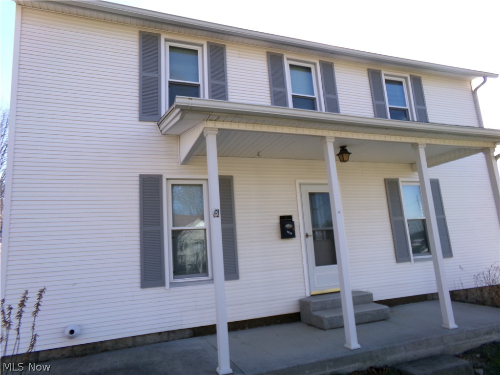 1215 Denman Avenue Coshocton OH 43812