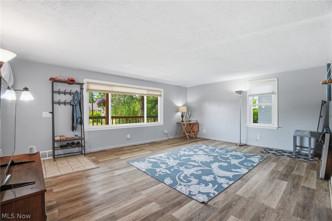 12570 Jackson Drive Burton OH 44021