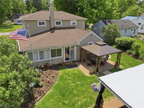 12570 Jackson Drive Burton OH 44021