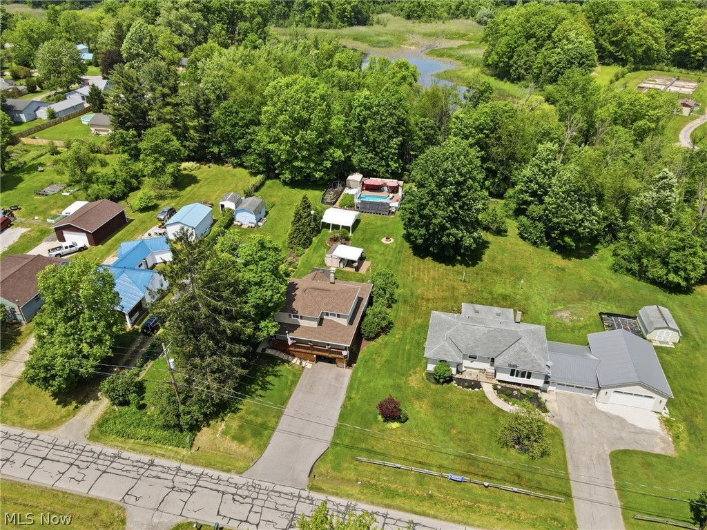 12570 Jackson Drive Burton OH 44021