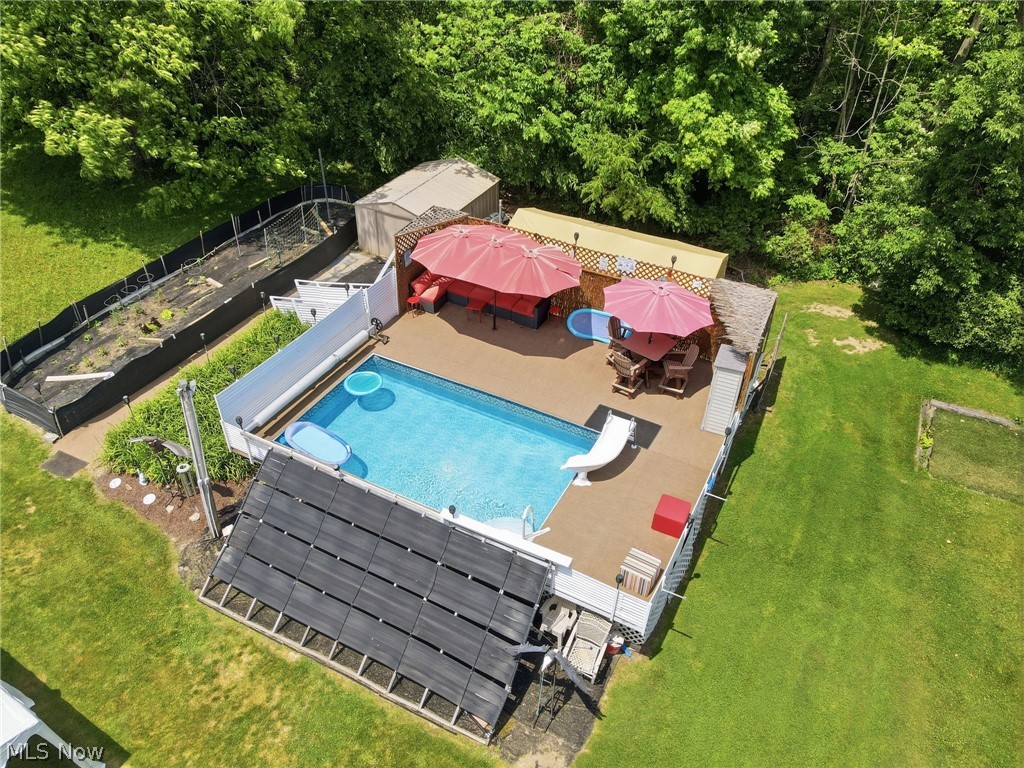 12570 Jackson Drive Burton OH 44021