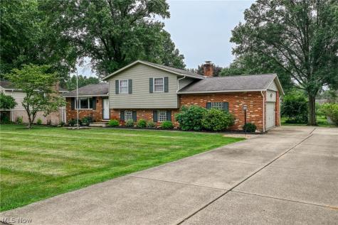 5610 Comanche Street NW North Canton OH 44720