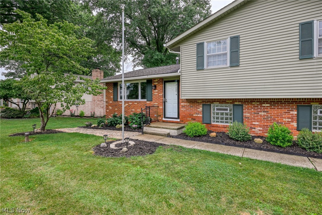 5610 Comanche Street NW North Canton OH 44720