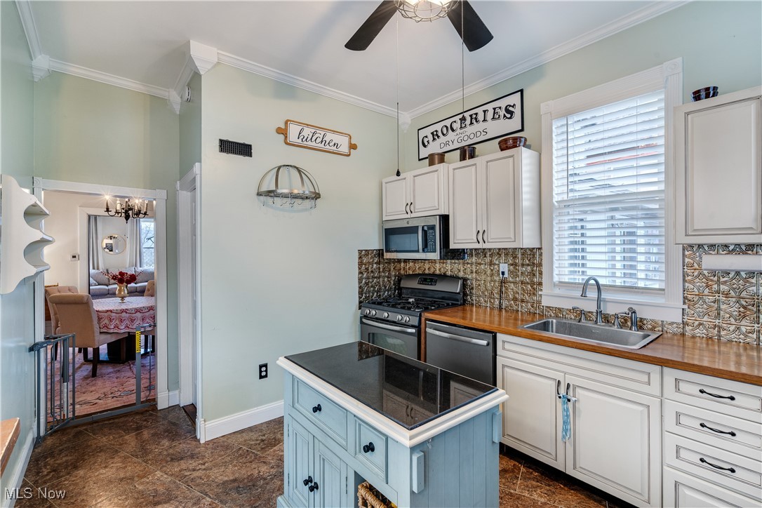 219 Pennsylvania Avenue East Liverpool OH 43920