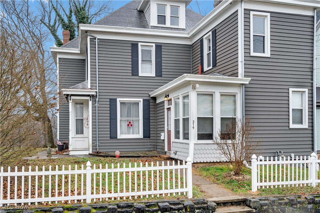 219 Pennsylvania Avenue East Liverpool OH 43920