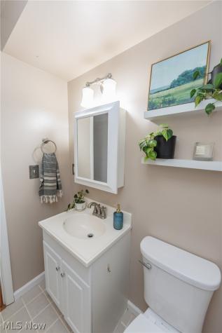 324 Charring Cross Drive Munroe Falls OH 44262