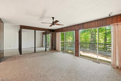 17482 Falling Water Road Strongsville OH 44136