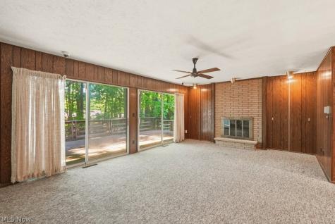 17482 Falling Water Road Strongsville OH 44136