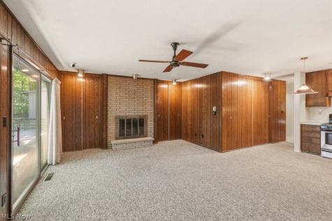 17482 Falling Water Road Strongsville OH 44136