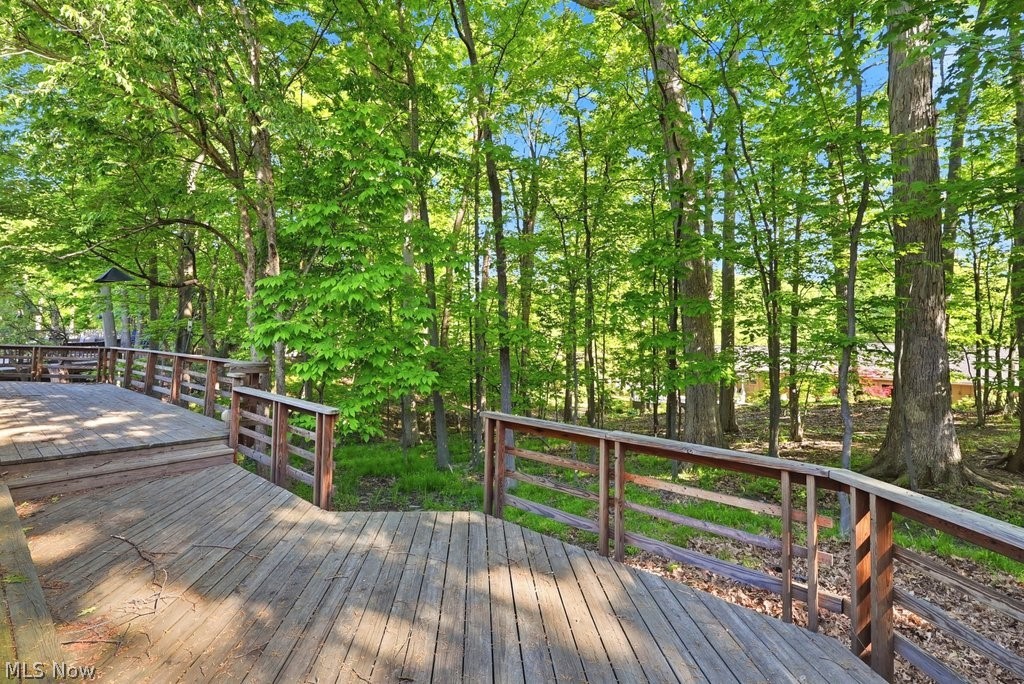 17482 Falling Water Road Strongsville OH 44136