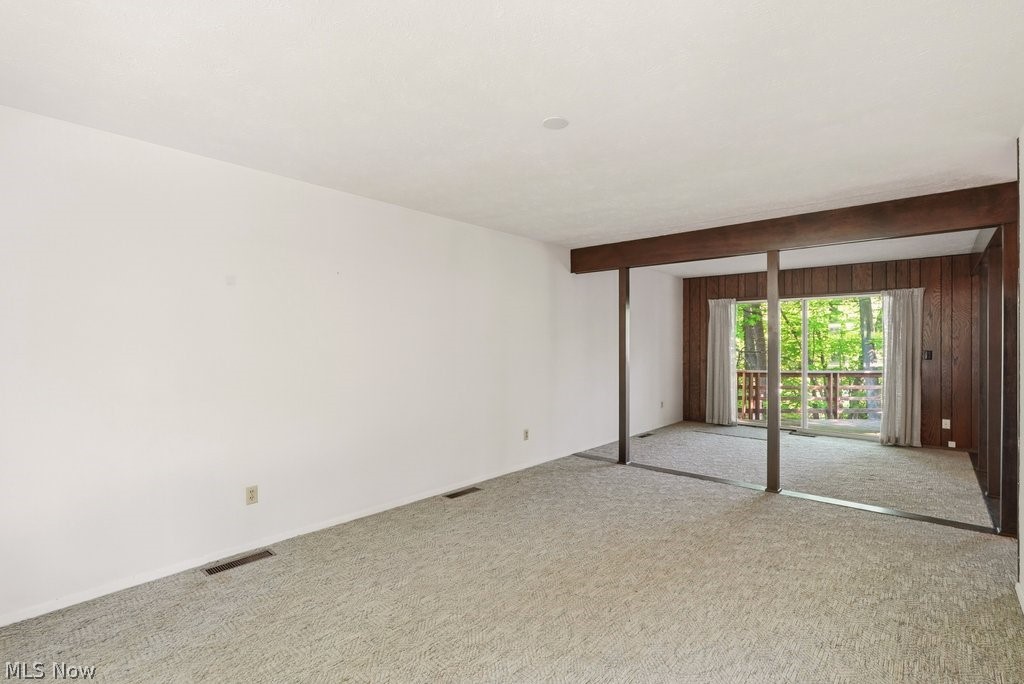 17482 Falling Water Road Strongsville OH 44136