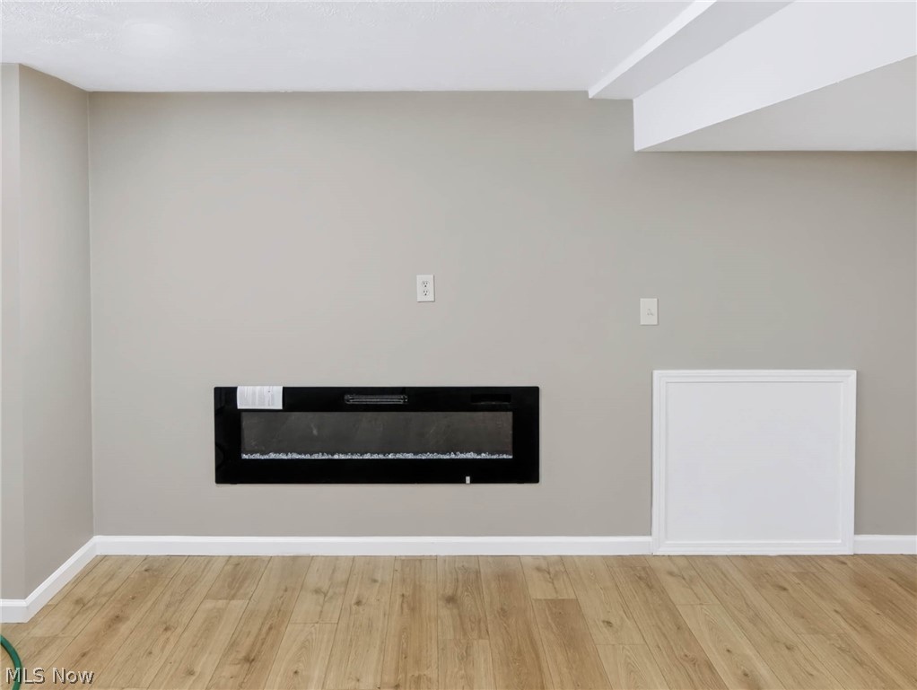15909 Bryce Avenue Cleveland OH 44128