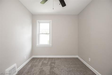 1454 E 196th Street Euclid OH 44117