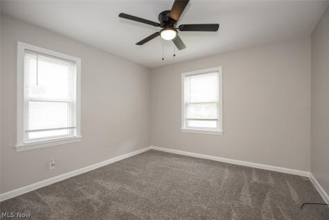 1454 E 196th Street Euclid OH 44117