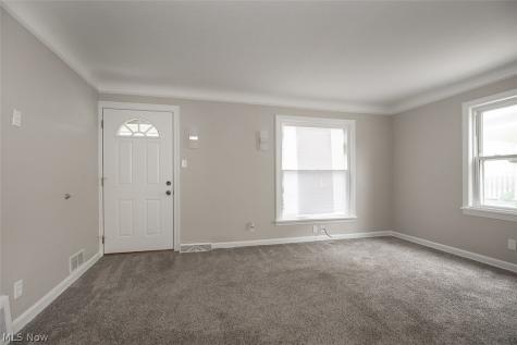 1454 E 196th Street Euclid OH 44117