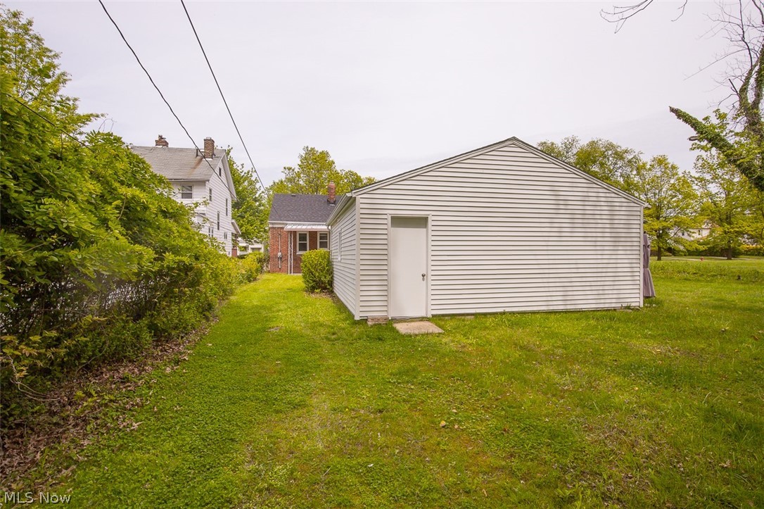 1454 E 196th Street Euclid OH 44117