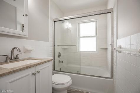 1454 E 196th Street Euclid OH 44117